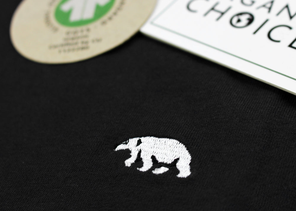T-shirt de Algodão Orgânico Preta - Urso Polar detalle