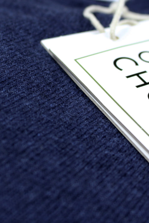 Camisola de Lã Orgânica Azul detalhe