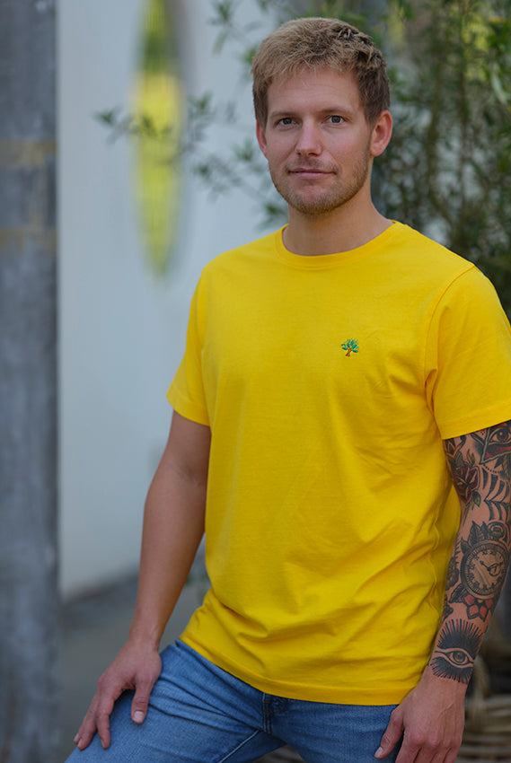T-shirt de Algodão Orgânico Amarela - Árvore homem