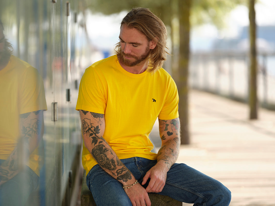 T-shirt de Algodão Orgânico Amarela - Elefante Homem